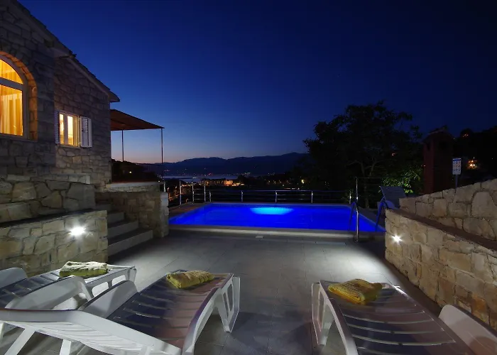 House Tonko * Postira