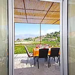 בית נופש House Tonko פוסטיר