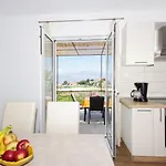 בית נופש House Tonko *