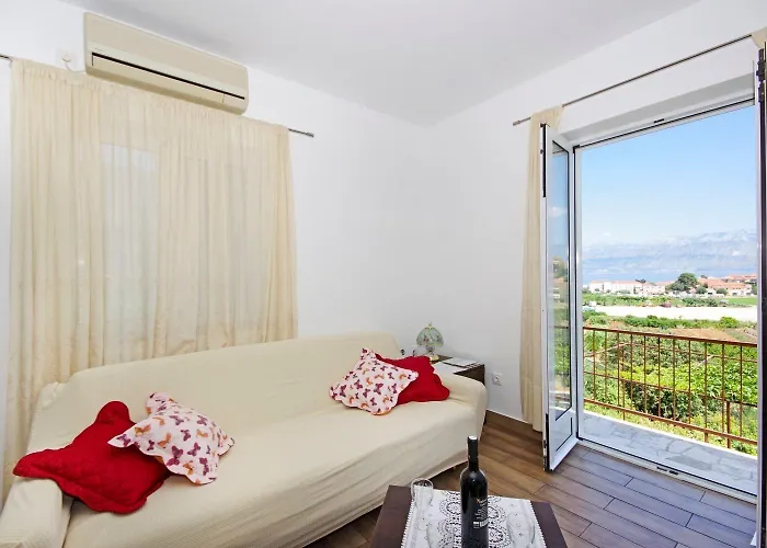 House Tonko Ferienhaus Postira