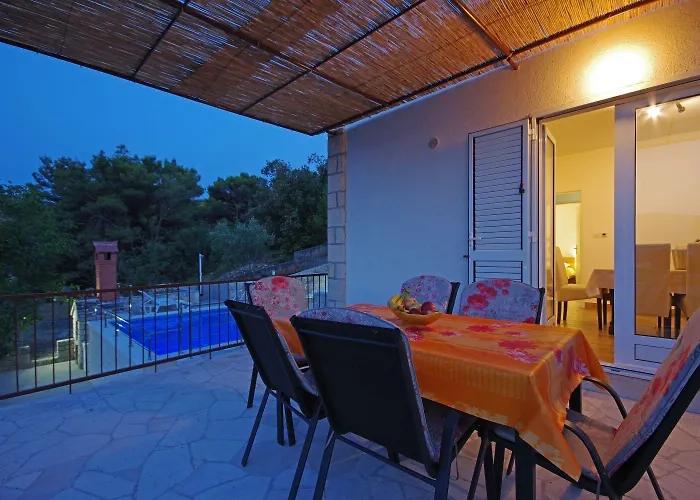 Ferienhaus House Tonko Postira